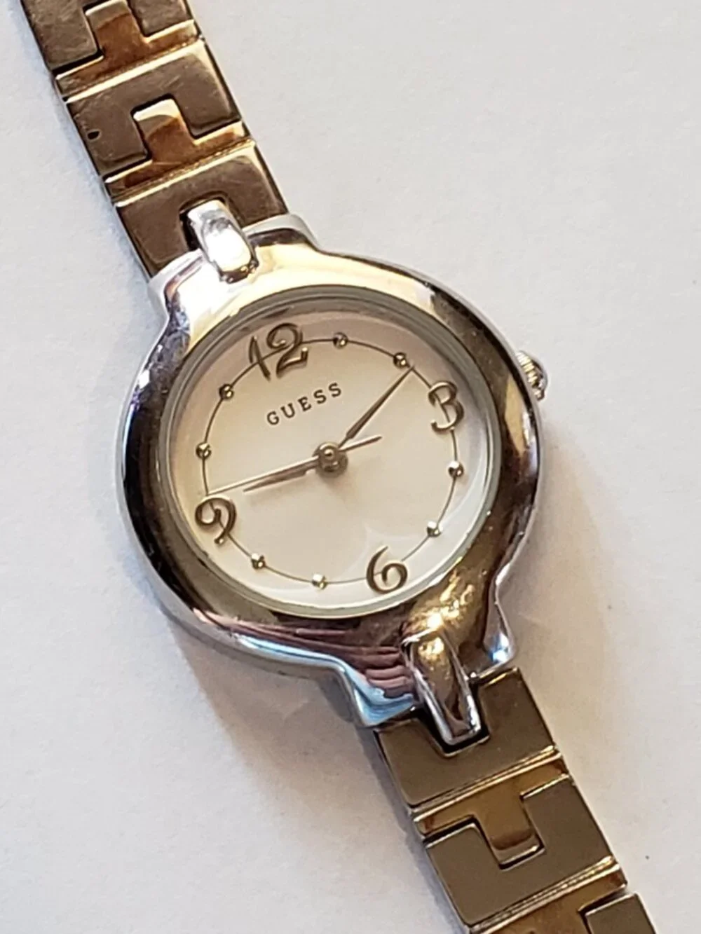 GUESS Two Tone Quartz Gold Silver Band White Face Easy to Read Ladies Watch